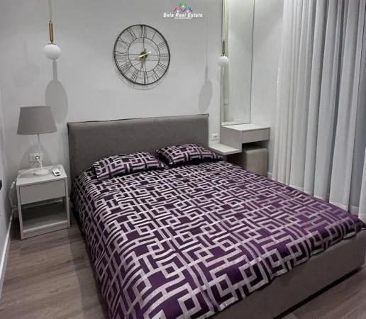 Tirane, jepet me qera apartament 1+1+Ballkon Kati 8, 50 m² 620 € (prane Mullirit te Vjeter)