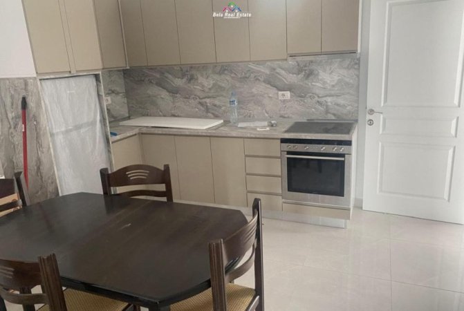 Tirane, jepet me qera apartament 1+1 Kati 6, 70 m² 520 € (tek Kompleksi ASL 1)