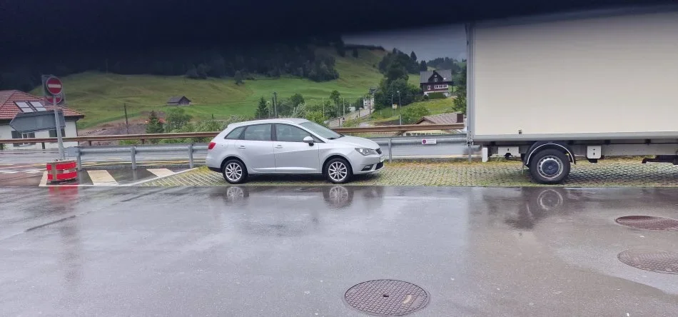 Tirane, shes makine me portobagazh Seat Ibiza St Station wagon Nafte, gri metalizato manuale Kondicioner 327.000 km 6.300 €