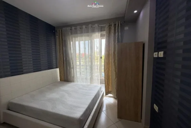 Tirane, jepet me qera apartament 2+1+Ballkon Kati 2, 80 m² 600 € (Prane Mullirit)