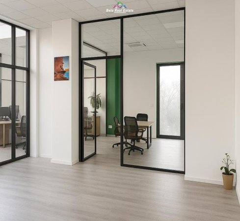 Tirane, jepet me qera zyre Kati 0, 280 m² 2.100 € (prane Xhamise)