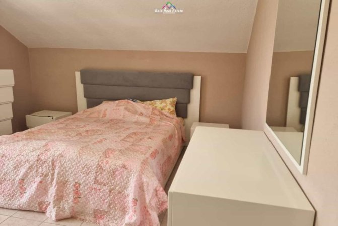 Tirane, jepet me qera Vile 2 Katshe Kati 1, 300 m² 1.500 € (prane Kompleksit Mangalem)