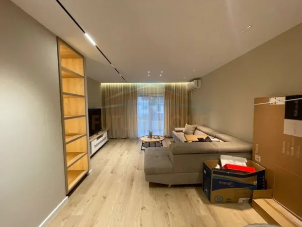 SHITET APARTAMENT 2+1+2 NE YZBERISHT