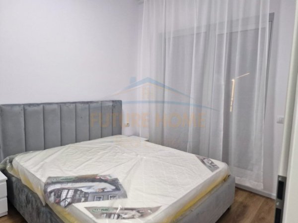 Tirane, jepet me qera apartament 1+1 Kati 3, 45 m² 450 € (Ali Demi, tek Kompleksi Kaimi.)