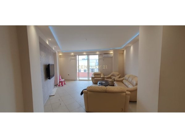Tirane, shitet apartament 2+1 Kati 7, 124 m² 160.000 € (Astir)