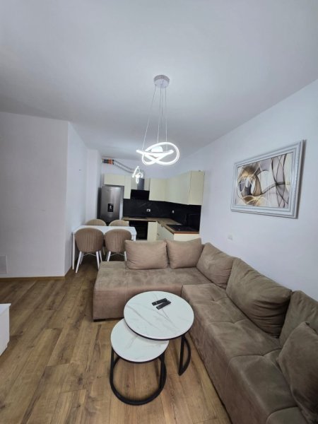 Tirane, shitet apartament 2+1+Ballkon Kati 4, 78 m² 160.000 € (Don Bosko)