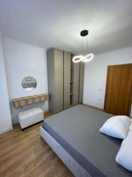 Tirane, shitet apartament 1+1+Ballkon Kati 8, 63 m² 109.000 € (Astir, Bar Artisti)