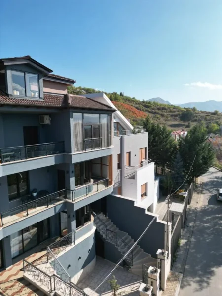 🏨 Hotel Modern Në Shitje - Korçë, Rr. e Vilave | me Pamje Panoramike mbi gjithë Korçën | 1,500,000 Euro🔥