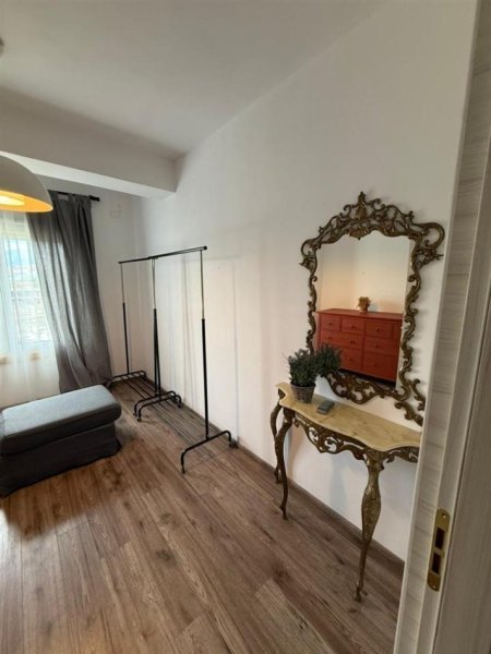 Tirane, jepet me qera apartament 2+1+Aneks+Ballkon Kati 2, 110 m² 800 € (Kodra Diellit)