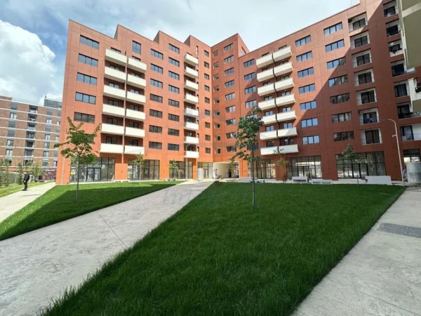 Tirane, shitet apartament 1+1+Ballkon Kati 9, 80 m² 112.420 € (UNAZA E RE)