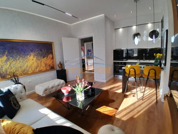 Tirane, shitet apartament 1+1+Ballkon Kati 8, 65 m² 208.000 € (Spring Residence)