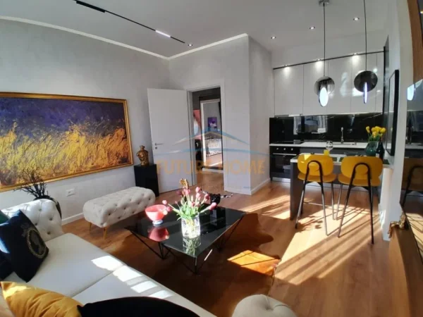 Tirane, shitet apartament 1+1+Ballkon Kati 8, 65 m² 208.000 € (Spring Residence)