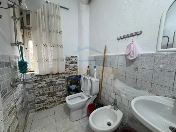 Durres, shitet apartament 2+1 Kati 2, 75.000 € 