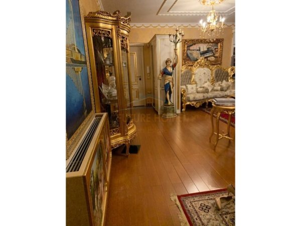 Tirane, shitet apartament Kati 1, 117 m² 350.000 € 