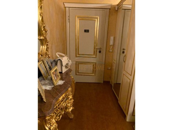 Tirane, shitet apartament Kati 1, 117 m² 350.000 € 