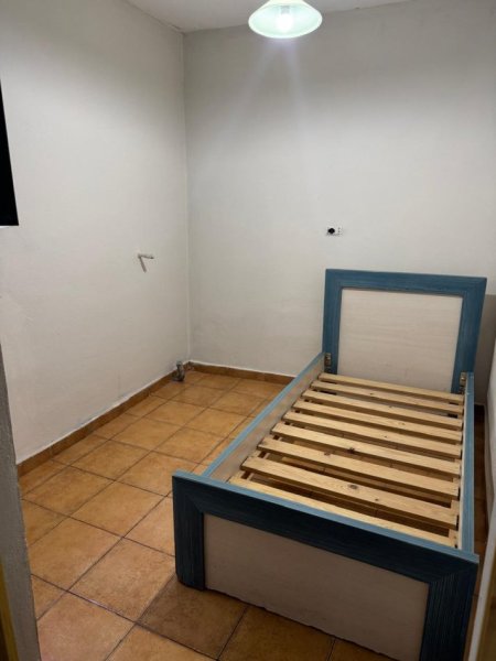 Tirane, jap me qera ambjent biznesi Kati 0, 115 m² (Rr.Ali Demi)