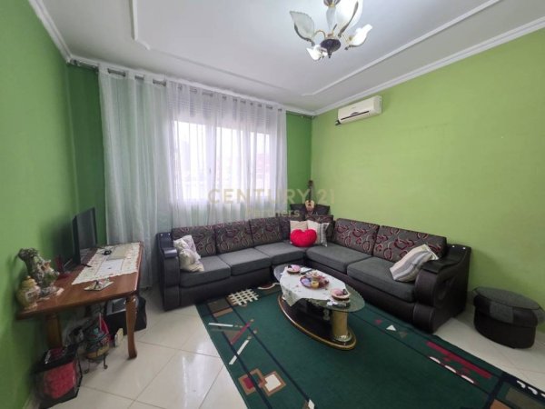 Tirane, shes apartament 2+1 Kati 6, 77 m² 126.000 € (Vasil Shanto)