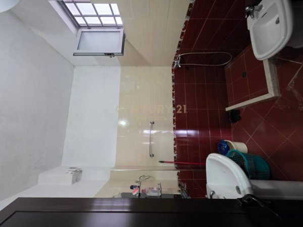 Tirane, shes apartament 2+1 Kati 6, 77 m² 126.000 € (Vasil Shanto)