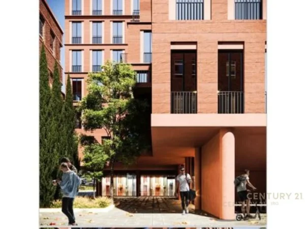 Tirane, shes apartament 3+1+Ballkon Kati 7, 207 m² 351.200 € (Shkolla e Kuqe)
