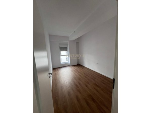 Tirane, shitet apartament 1+1 Kati 6, 61 m² 105.000 € (Rezidenca Kaimi)