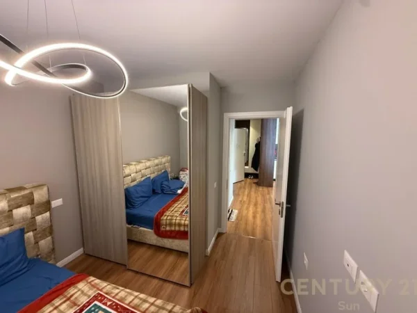 Tirane, shes apartament 1+1 Kati 2, 65 m² 162.500 € (Kompleksi Magnet)