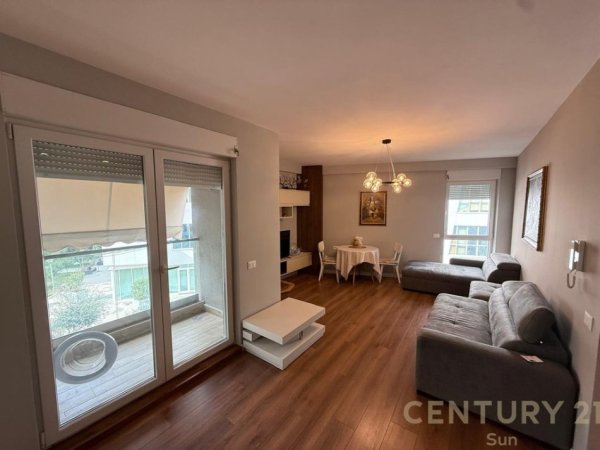Tirane, shes apartament 1+1 Kati 2, 65 m² 162.500 € (Kompleksi Magnet)