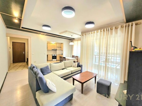 Tirane, jepet me qera apartament 2+1 Kati 4, 124 m² 550 € (Astir)
