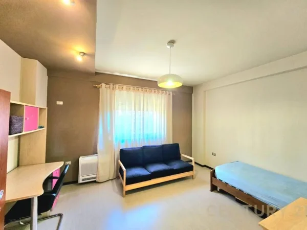 Tirane, jepet me qera apartament 2+1 Kati 4, 124 m² 550 € (Astir)