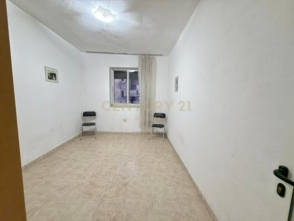 Tirane, shes apartament 2+1 Kati 4, 65 m² 152.000 € (Myslym Shyri)