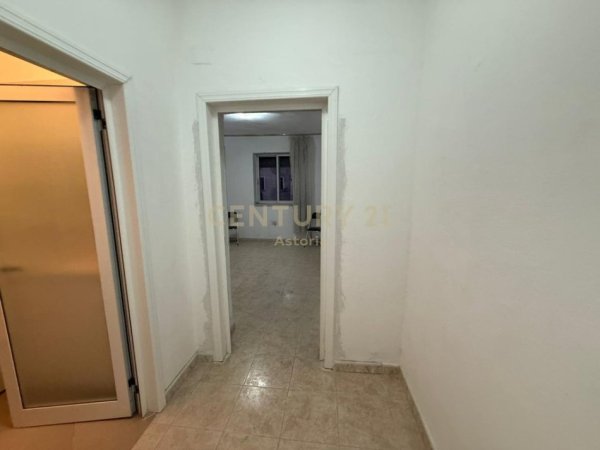 Tirane, shes apartament 2+1 Kati 4, 65 m² 152.000 € (Myslym Shyri)