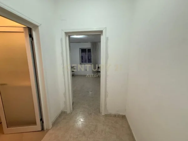 Tirane, shes apartament 2+1 Kati 4, 65 m² 152.000 € (Myslym Shyri)