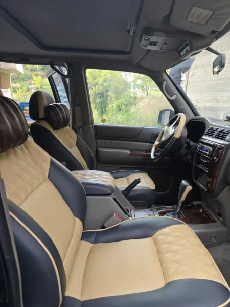 Tirane, shitet SUV Nissan Patrol Nafte, ulliri automatik Kondicioner 203 km 22.000 €