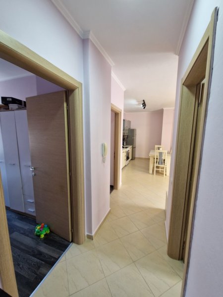 Tirane, jap me qera apartament+verande | Penthouse 2+1+Ballkon Kati 4, 140 m² 500 € (Rruga Dalip Topi)