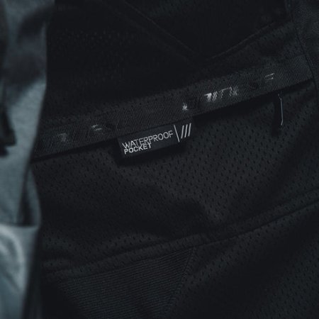 Durres, shes Dainese SPLUGEN 3L D-DRY 395 €