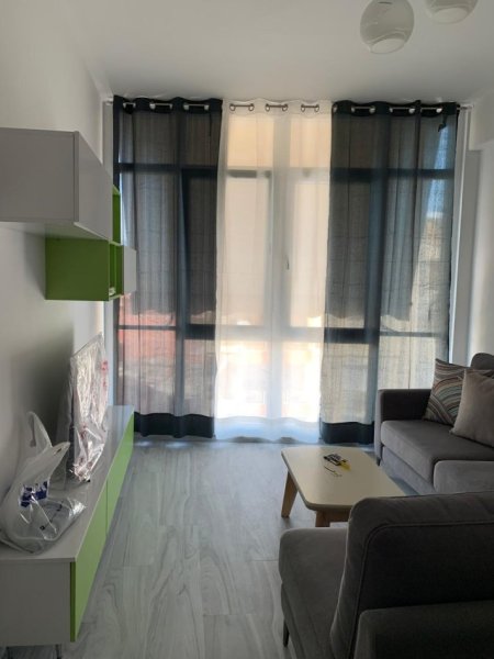 Tirane, jepet me qera apartament 1+1 Kati 3, 60 m² 600 € (Kompleksi Kika 1)