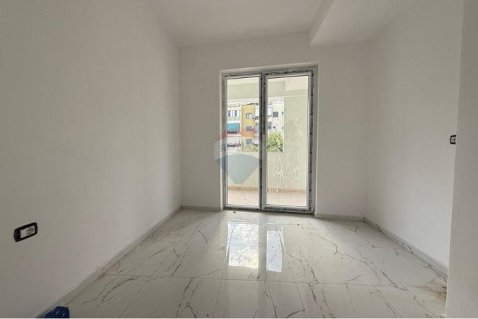 Tirane, shitet apartament 2+1 Kati 2, 107 m² 180.000 € (Shkolla Bashkuar (ID: 530181047-502)