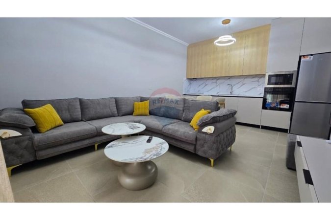 Tirane, jepet me qera apartament 2+1 Kati 4, 120 m² 1.200 € (Liqeni I Thatë (ID: 530481001-1160)