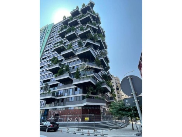 Tirane, jepet me qera zyre Kati 2, 86 m² 1.500 € (Tirana Vertical Forest)