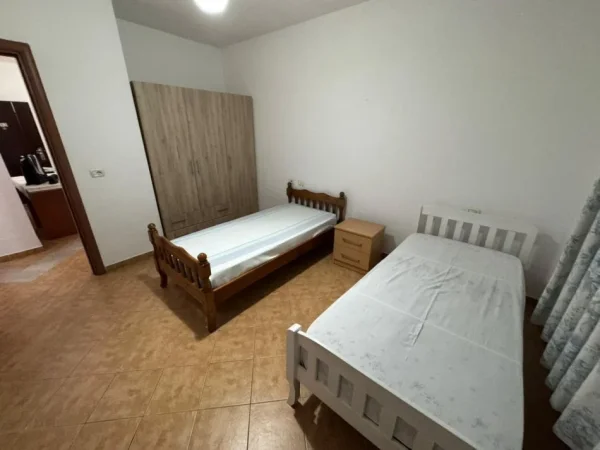 Tirane, jepet me qera apartament 2+1 Kati 7, 47000 Leke(i diskutueshem)
