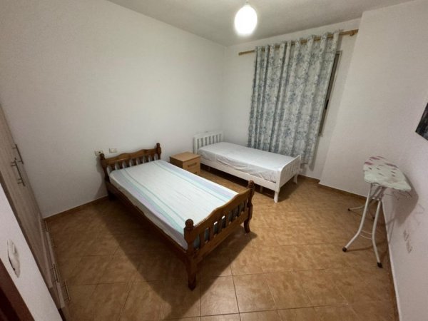 Tirane, jepet me qera apartament 2+1 Kati 7, 47000 Leke(i diskutueshem)