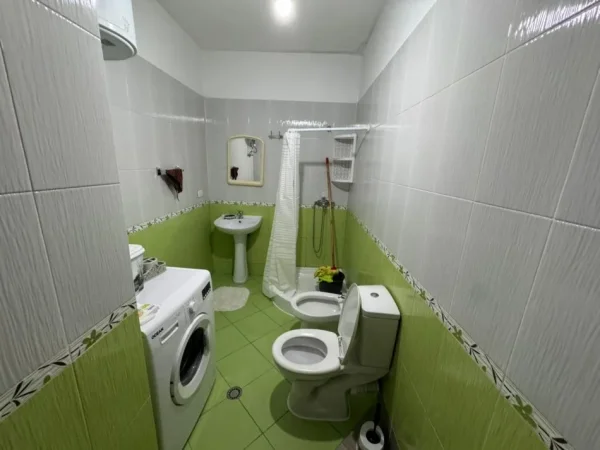 Tirane, jepet me qera apartament 2+1 Kati 7, 47000 Leke(i diskutueshem)