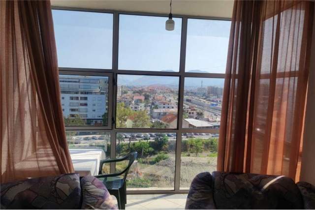 Tirane, jepet me qera apartament 1+1+A Kati 8, 70 m² 350 Euro (Astir)
