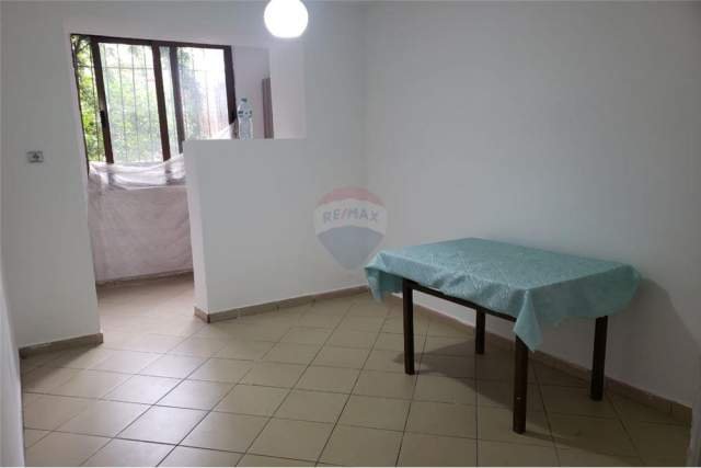 Tirane, shitet apartament 2+1 Kati 1, 77 m²  (Bulevardi Zhan Dark)