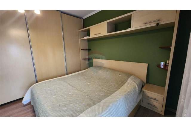 Tirane, jepet me qera apartament 2+1 Kati 2, 80 m² 800 Euro (Pazari i Ri)