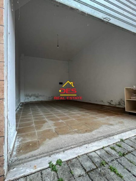 Vlore, shitet dyqan Kati 0, 26 m² 40.000 Euro (Rruga Çamëria, Vlorë)