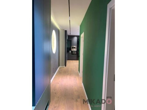 Tirane, shitet apartament 1+1+BLK Kati 3, 70 m² 150.000 Euro (Farke)