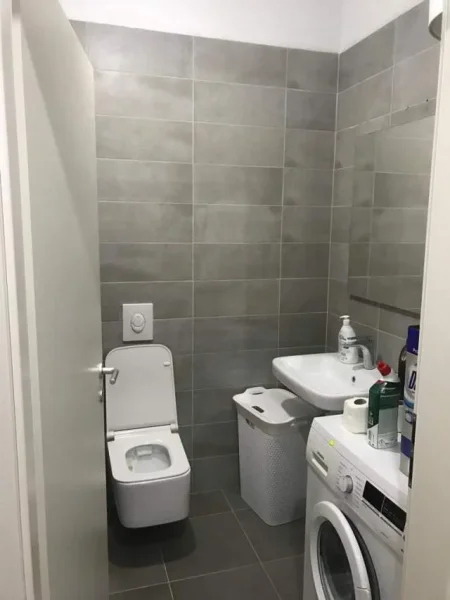Tirane, Ali Demi  Jap me qera apartament te ri totalisht i mobiluar