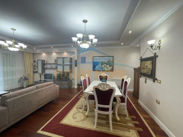 Tirane, shitet apartament 3+1+BLK Kati 2, 151 m² 240.000 Euro (Liqeni Thate)