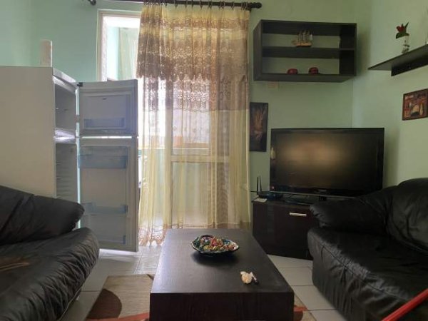 Tirane, jepet me qera apartament 2+1+A Kati 1, 60 m²  (Muhamet Gjollesha)