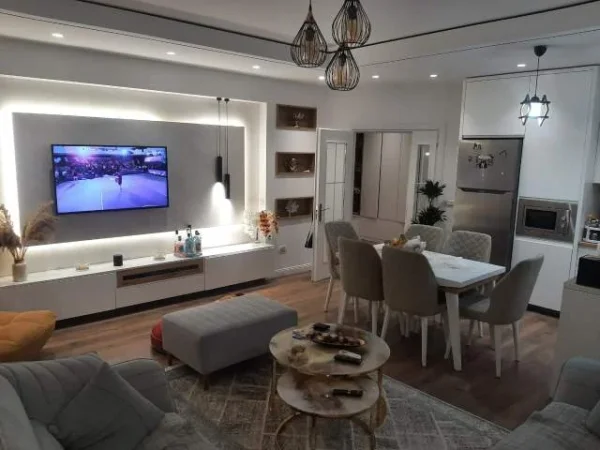 Tirane, shitet apartament 2+1+BLK Kati 5, 111 m² 130.000 Euro